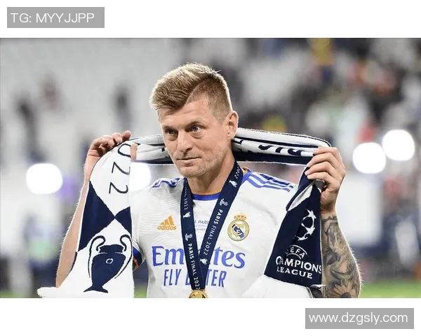 克罗斯领衔德国足球新篇章展望未来赛事与个人成就的辉煌旅程