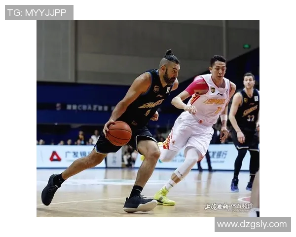 上海羽毛球队包夹战术解析及其对比赛的影响与启示